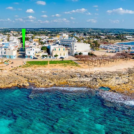 B&B Il Comandante A 100 M Dalla Spiaggia Torre San Giovanni Exterior foto